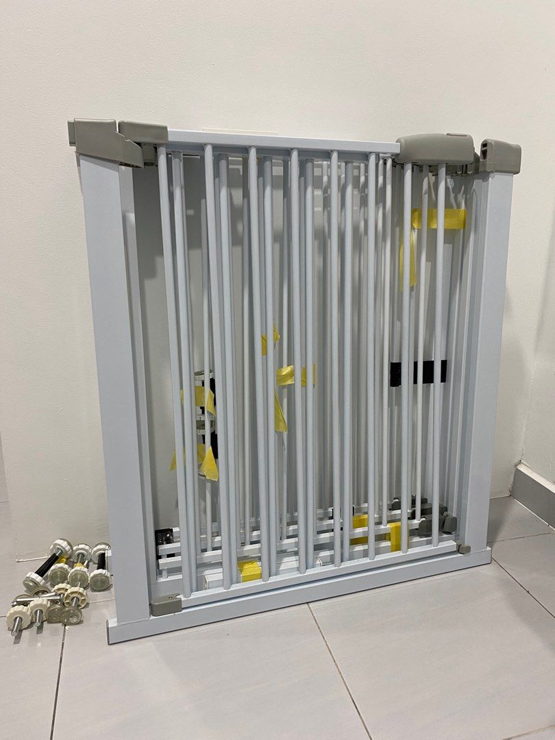 Electric baby gate discount