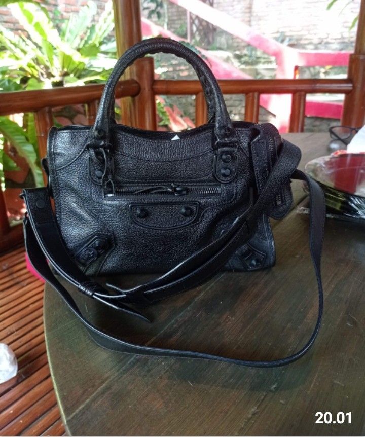 Balenciaga mini city all black clearance