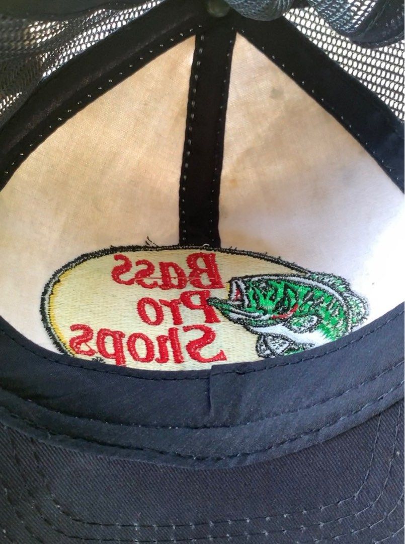 Bass Pro Shops Embroidered Logo Mesh Cap - Navy, Fesyen Pria, Aksesoris,  Topi di Carousell