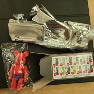 （分類：）位於 。 由 KimsToys 提交（商品編號 1248084862，圖片 1）。簡介： 。