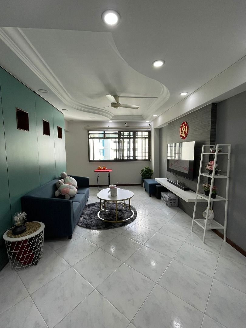 BLK 544 Woodlands Drive 16 *IMMEDIATE MOVE IN* *ALL FEMALE ENVIRONMENT*,  Property, Rentals, Room Rentals on Carousell