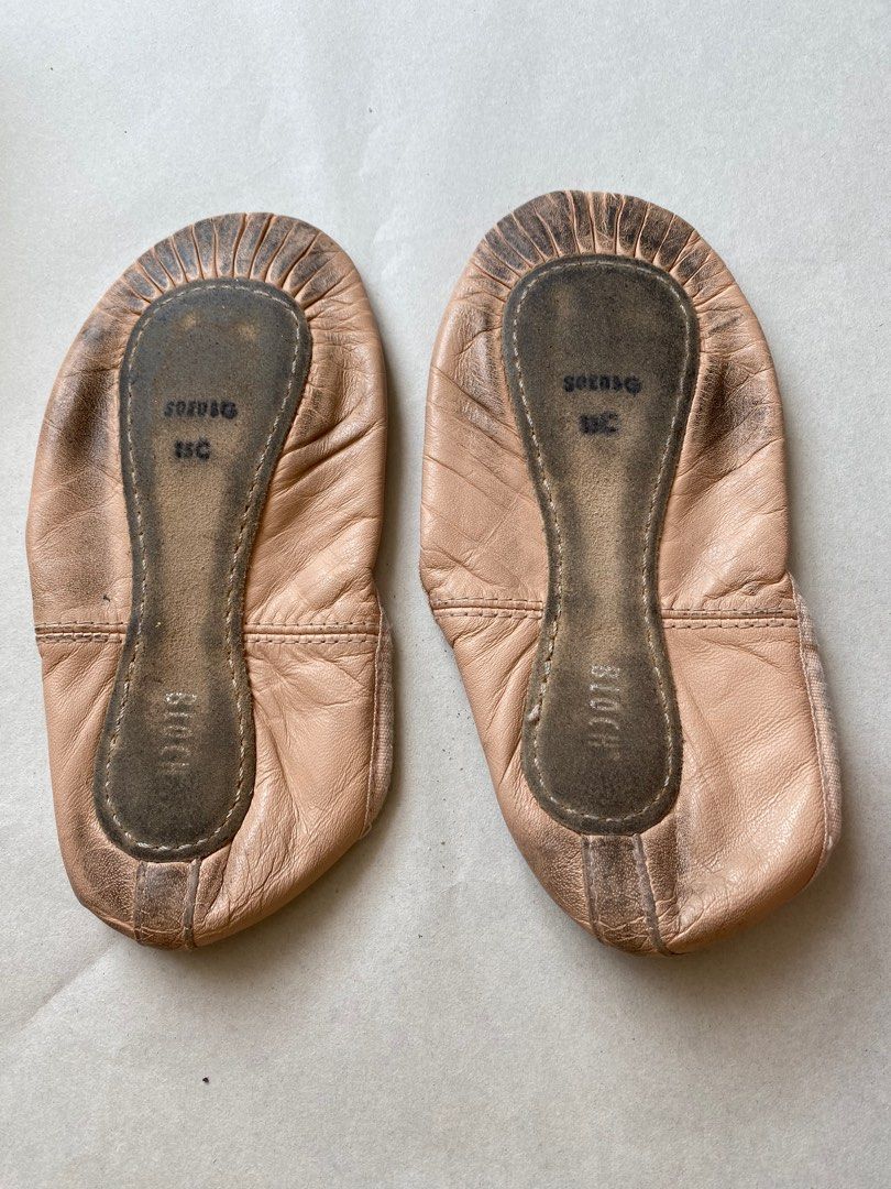 bloch ballet shoe