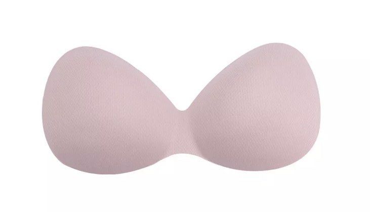 Bra padding (Category: New Undergarments & Loungewear) located in Singapore. Submitted by twilight_5han (Listing ID 1248036279, Image 2). Description: 5 available - 2 pink, 3 white.