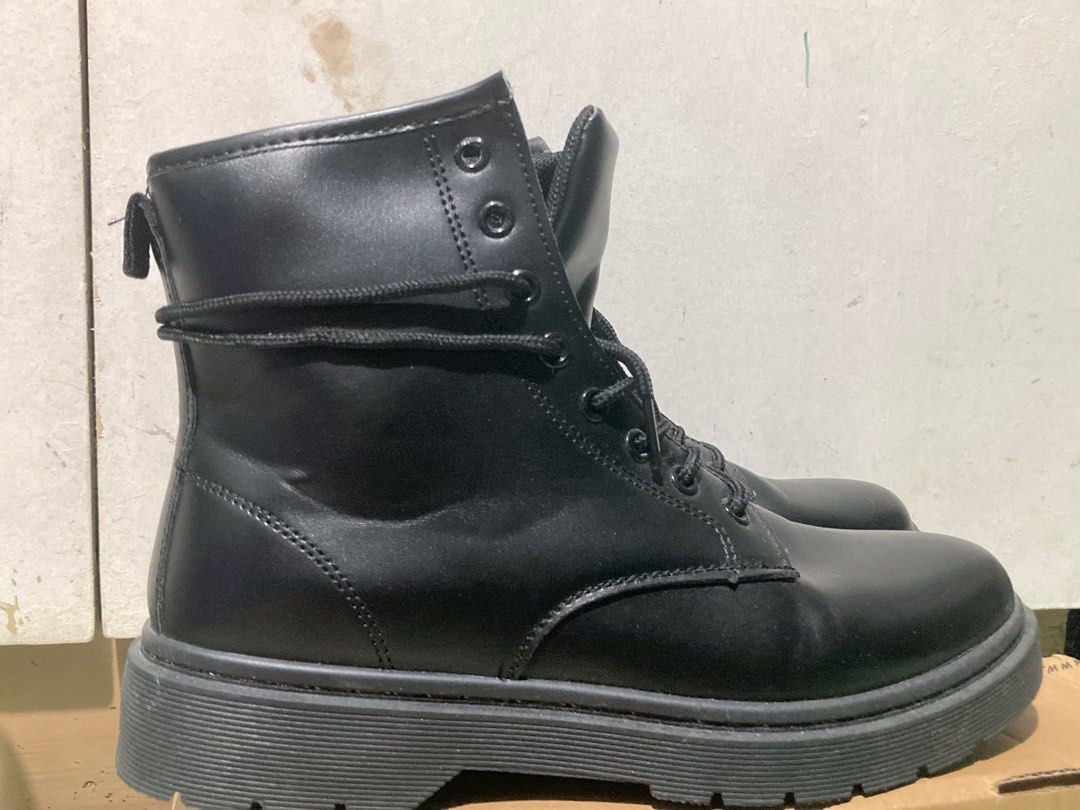 Budget Boots on Carousell