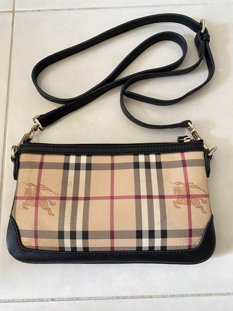Burberry Peyton Haymarket Crossbody Luxury Bags Wallets on