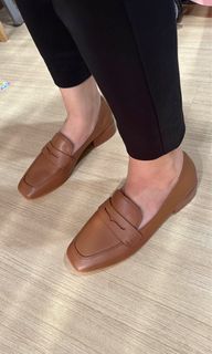 Pure deals iris clarks