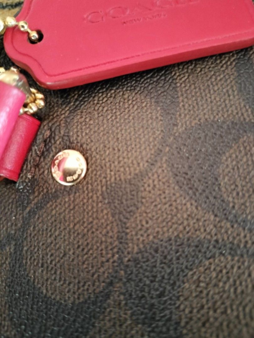 Coach discount purse zipper