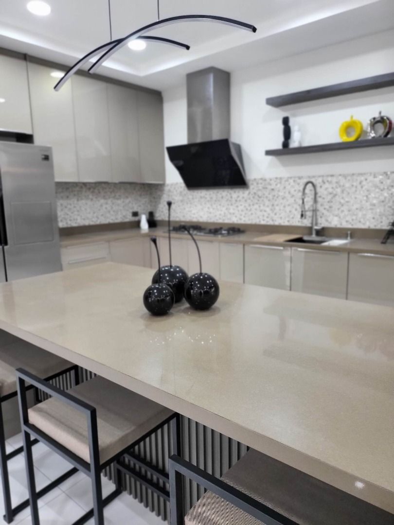 Corner Moderm home in South forbes Ready for occupancy - 38M repriced ...