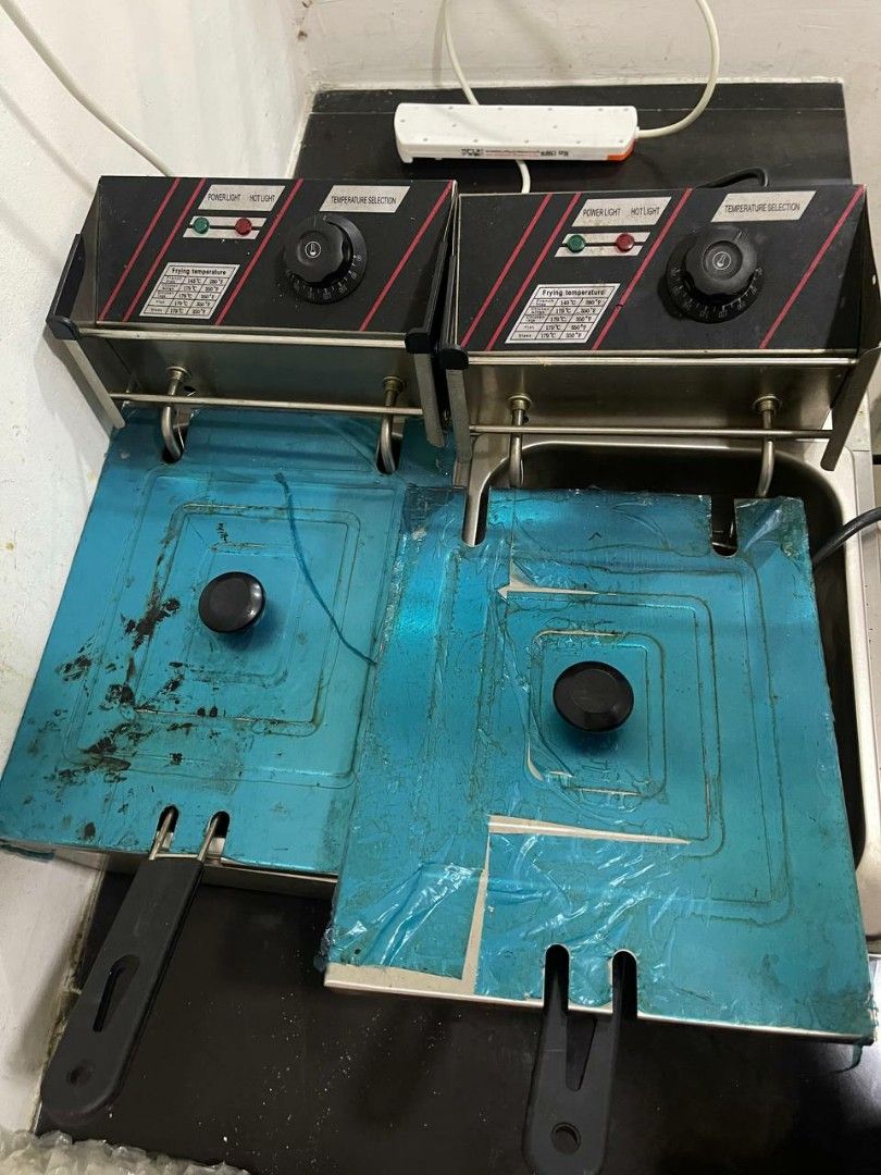 Deep Fryer, TV & Home Appliances, Kitchen Appliances, Fryers on Carousell