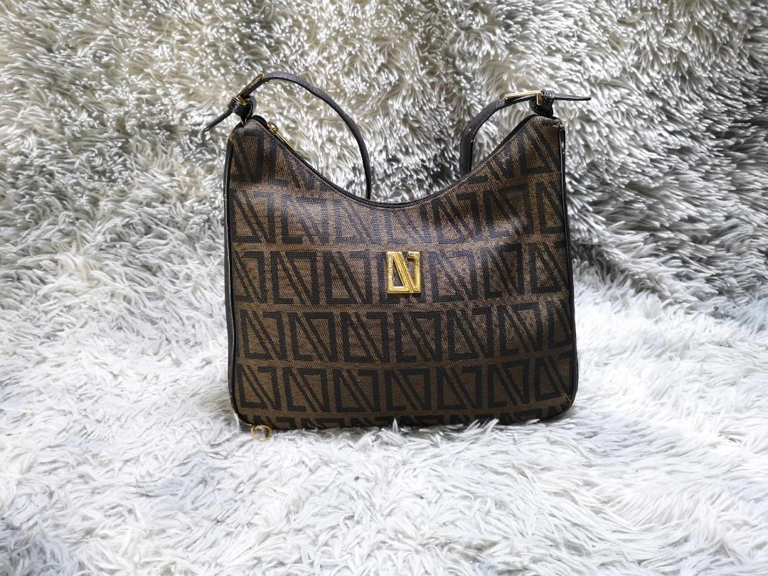 Diana valentino bag discount
