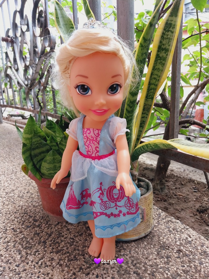 DISNEY CINDERELLA, Hobbies & Toys, Toys & Games on Carousell