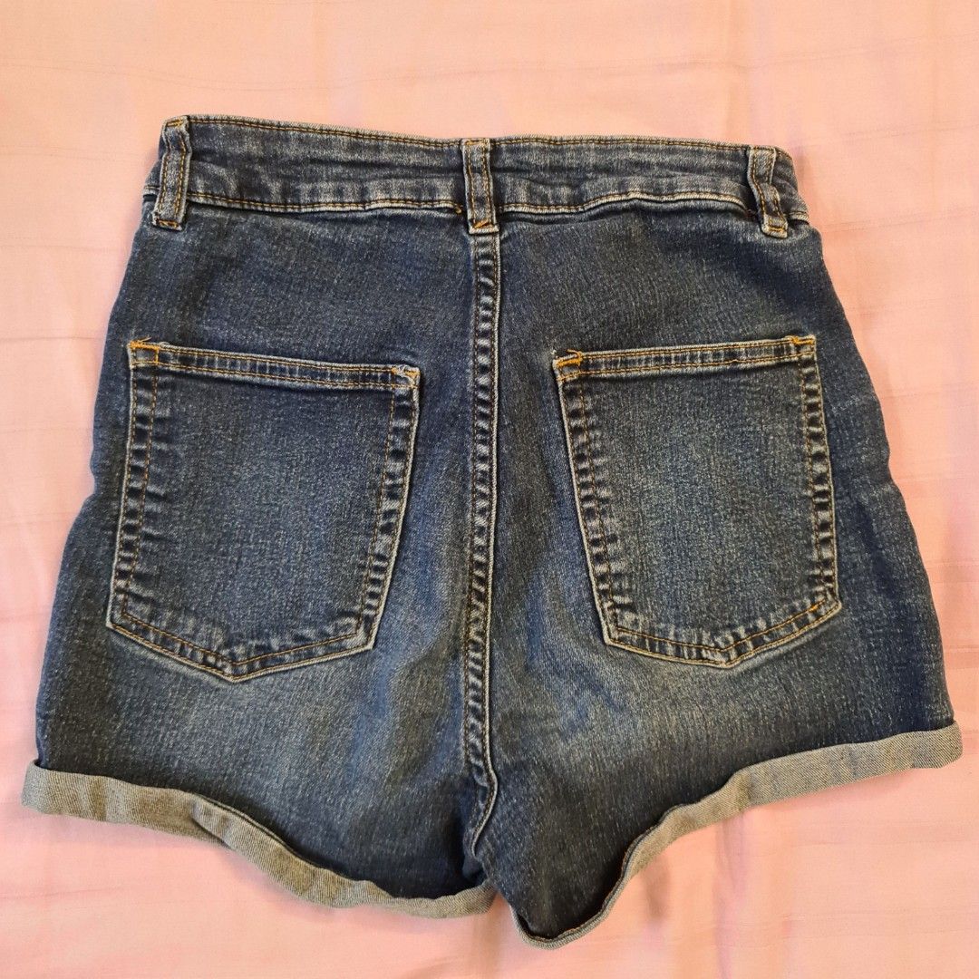 H&m divided high waisted shorts hot sale