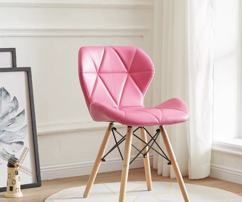 Eames chair on sale cushion