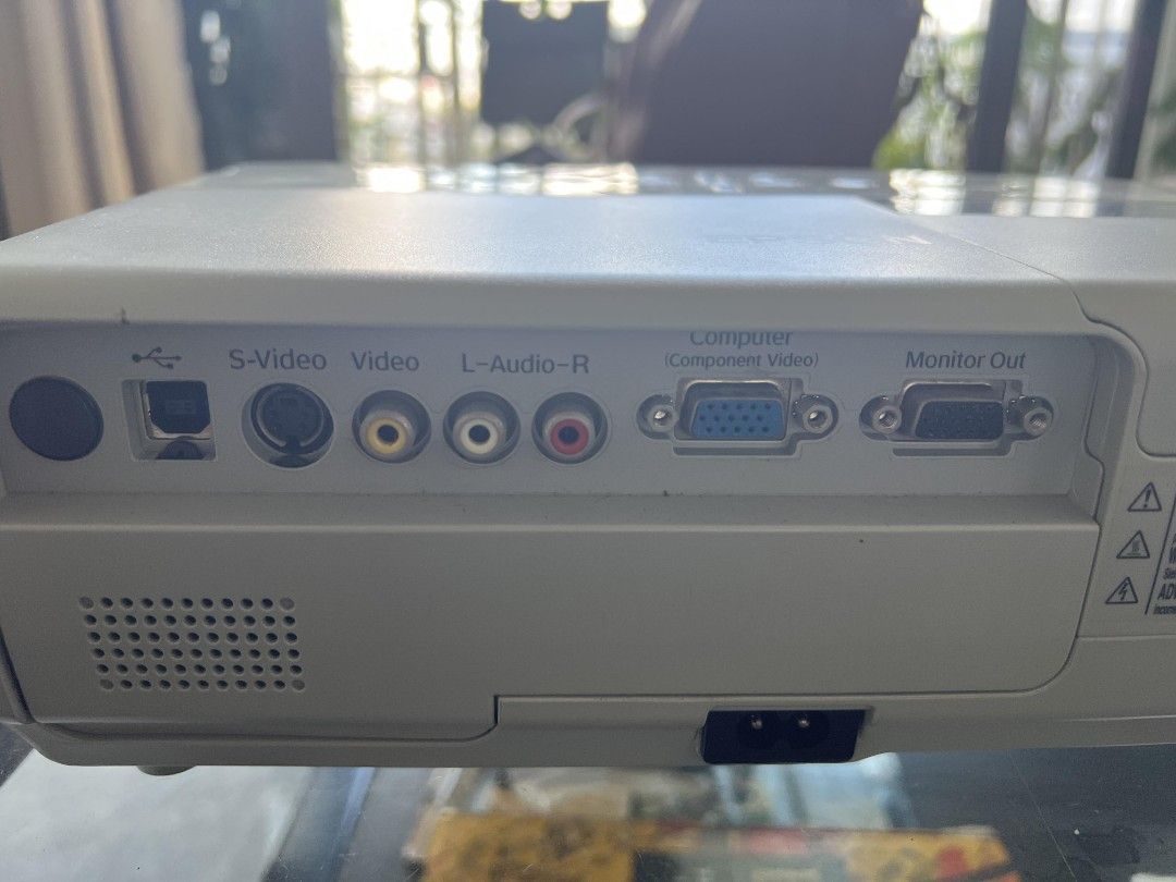 Epson EMPS5 Entry Level Multimedia Projector, TV & Home Appliances, TV