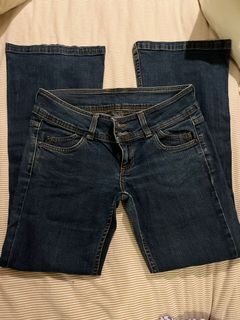 (Category: ) located in . Submitted by Momikondo (Listing ID 1248035837, Image 1). Description: .