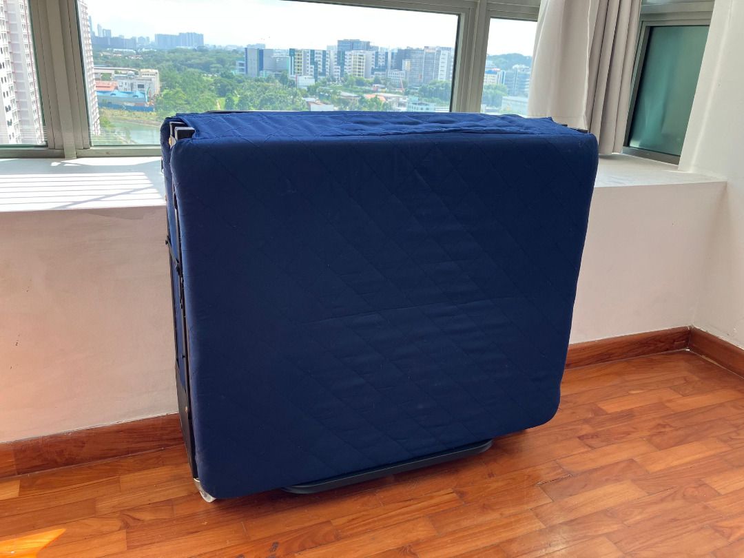 2nd hand 2025 folding bed