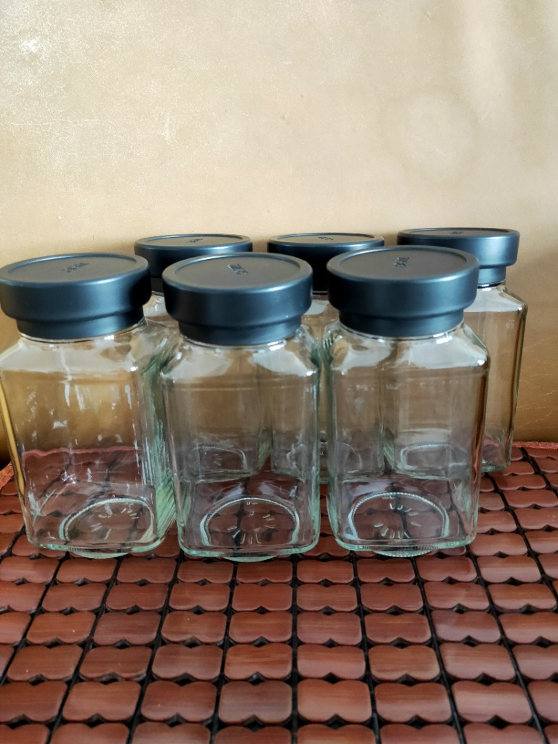 free glass jars, Free Items on Carousell