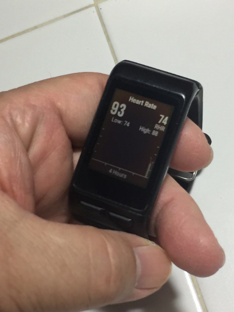 GARMIN Vivoactive HR Mobile Phones Gadgets Wearables Smart Watches on Carousell