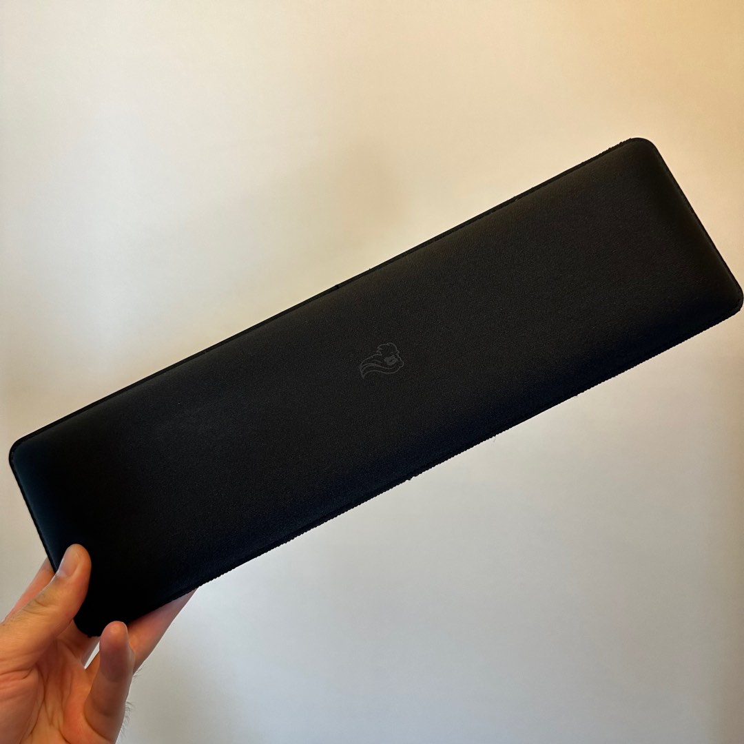 Glorious Padded Keyboard Wrist Rest for TKL Keyboard, Computers & Tech