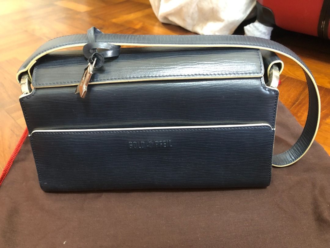 Goldpfeil bag sales