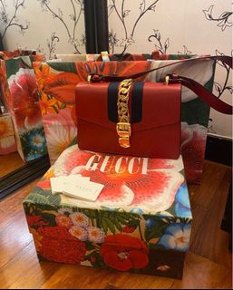 (Category: ) located in . Submitted by mel2017mmmm (Listing ID 1248018763, Image 1). Description: .