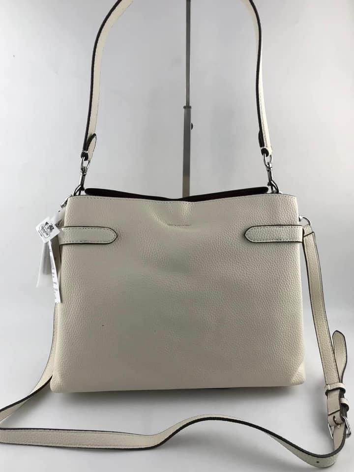Hanna Shoulder Hobo (Category: Luxury Bags & Wallets) located in Rizal. Submitted by onlinedepotwholesale2nd (Listing ID 1247990184, Image 3). Description: Hanna Shoulder Hobo 12” (L) x 9” (H) x 5” (W) 2500.