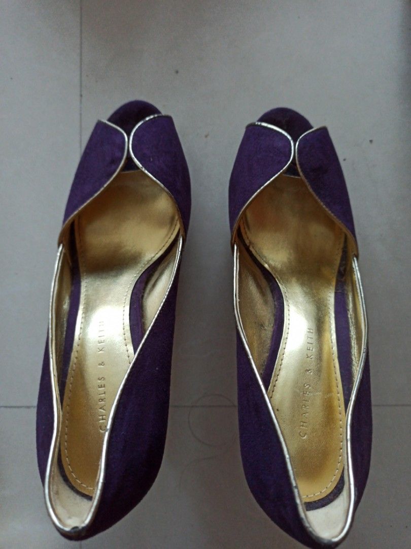 Purple and clearance gold heels