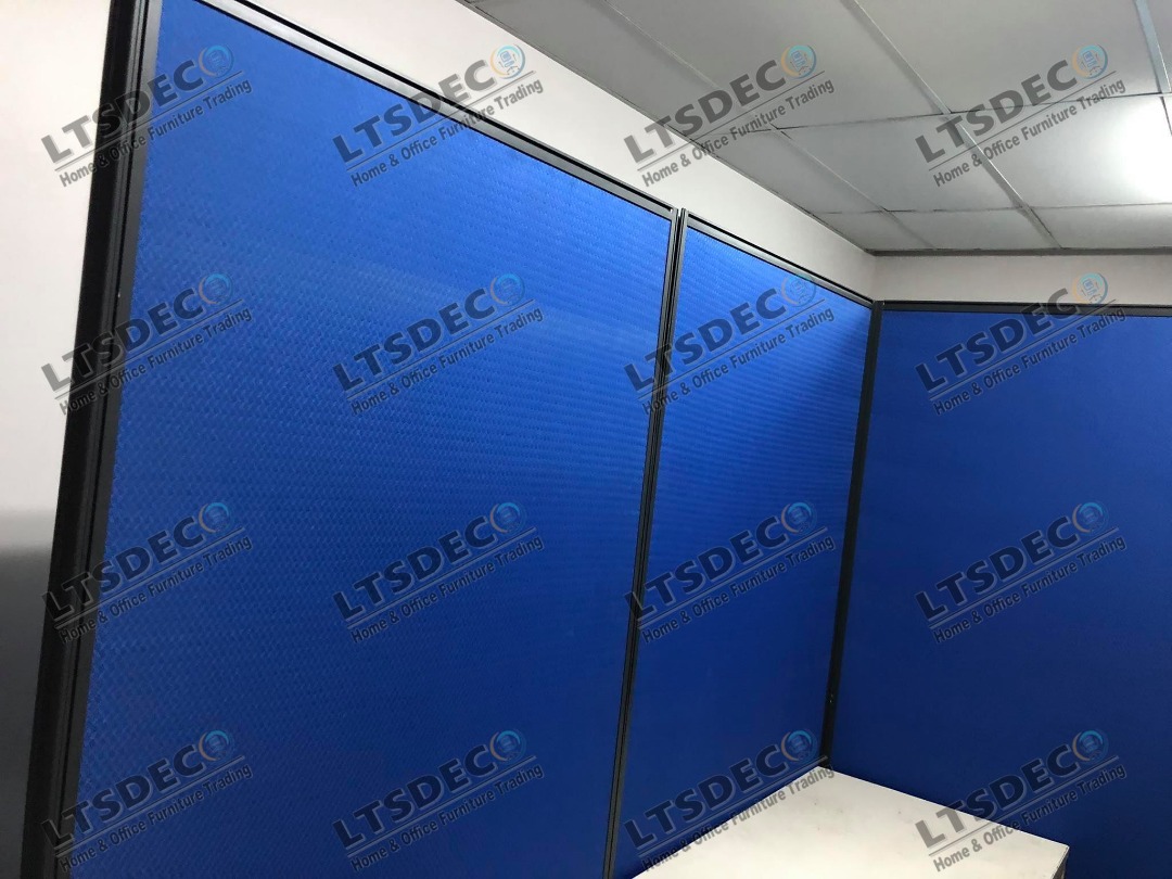 HIGH PANEL WALL DIVIDER OFFICE FURNITURE AND PARTITION on Carousell
