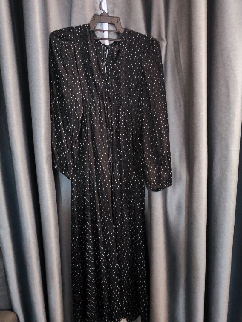 H&m black polka dot dress top