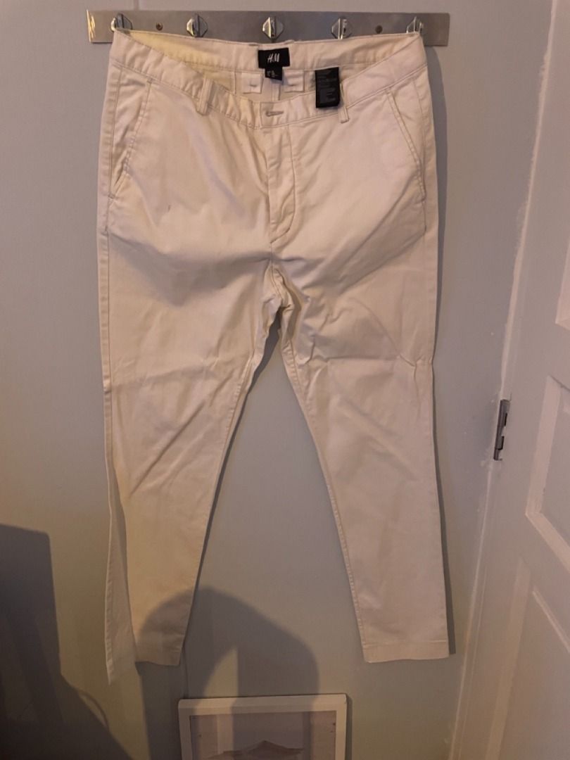 H M White Chinos W34 Men s Fashion Bottoms Chinos on Carousell