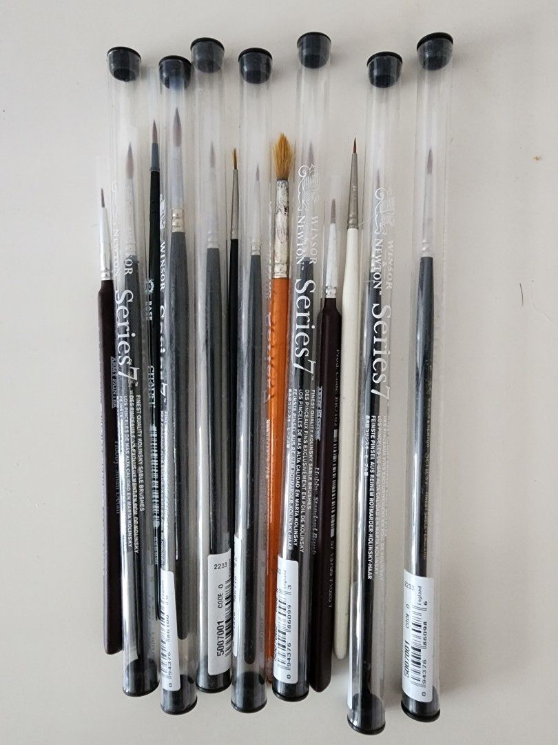 Hobby Paint Brush Set with Army Painter Wet Palette, Hobbies & Toys