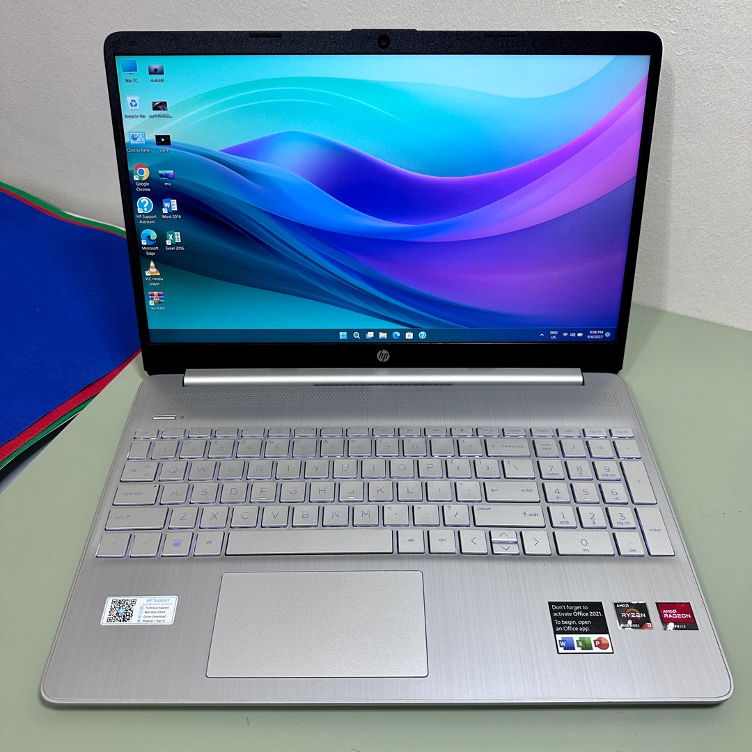 HP Laptop Ryzen 3 5300U, Warranty HP Jan 2025, Great Condition, 8GB Ram