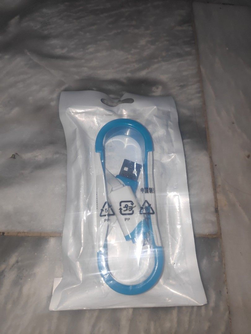 iOS cable charger (Category: Chargers & Cables) located in Rizal. Submitted by kazuya.kazuya (Listing ID 1247999945, Image 2). Description: For sale iOS charger cable iOS cable - 60 iOS to micro USB - 120 Meet Up: Cainta Mcdo near Our Lady of light Parish Church or Lalamove grab on your expense..