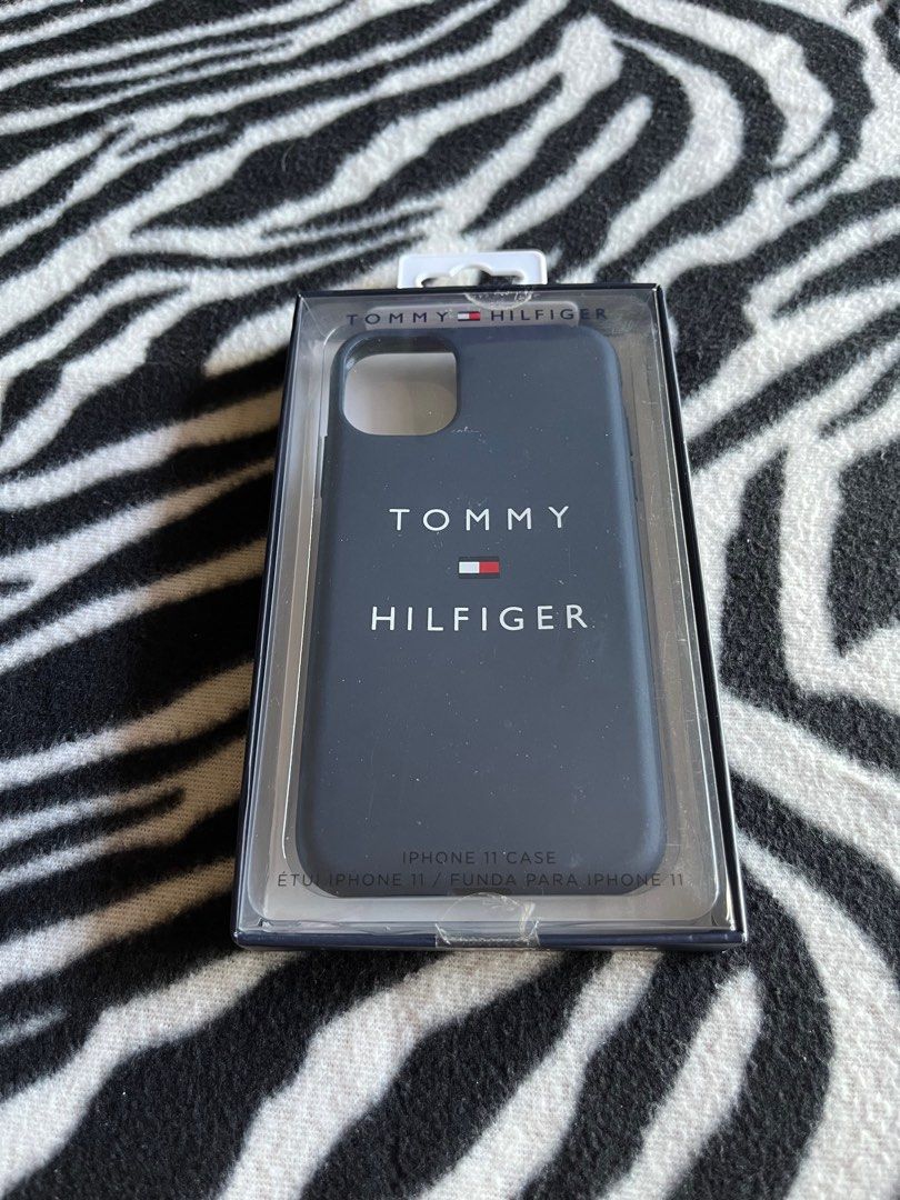 Hilfiger iphone 11 case clearance