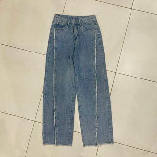 Jeans size S-M