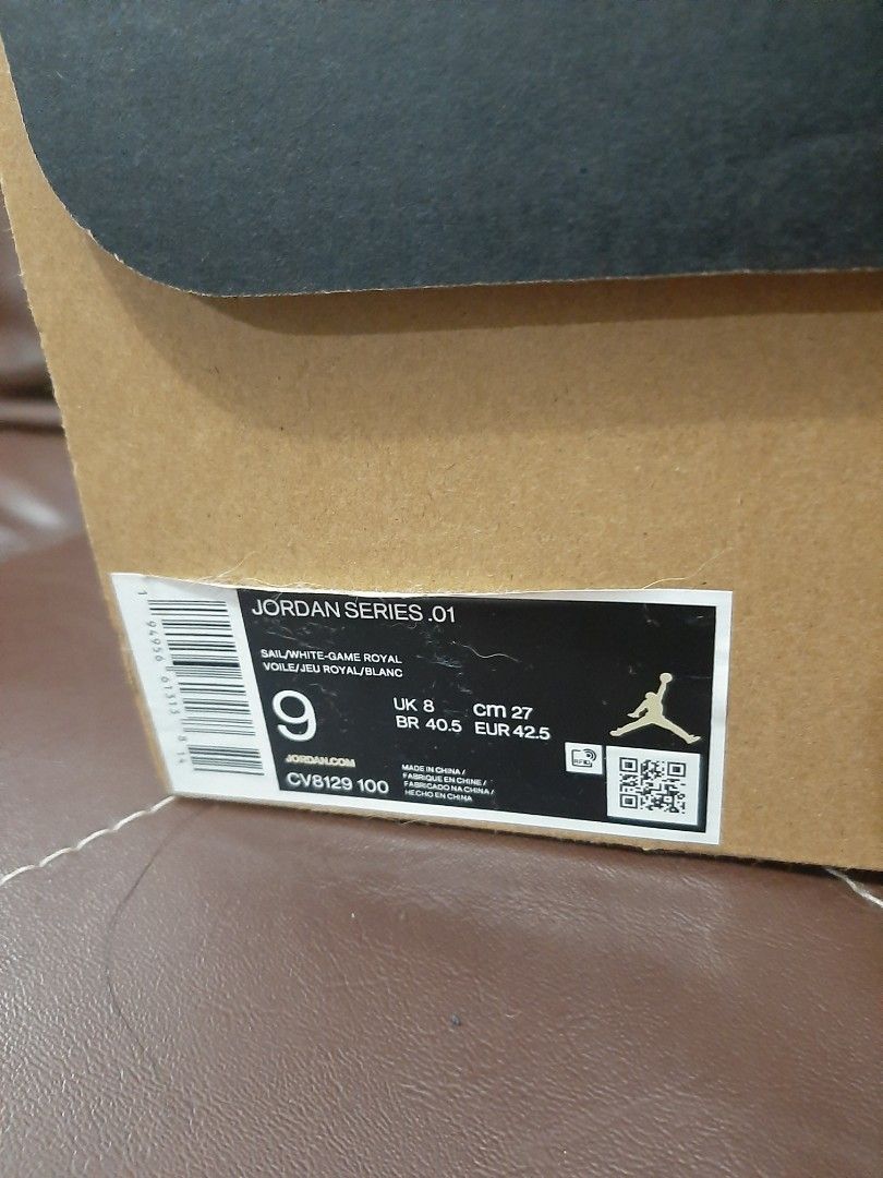 dear larry nike
