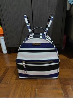 （分類：）位於 。 由 casselini88 提交（商品編號 1248029844，圖片 1）。簡介： 。