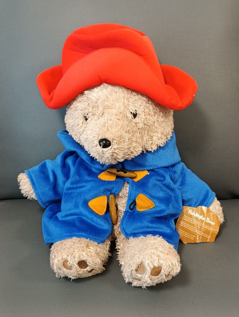 Large traditional paddington shop bear