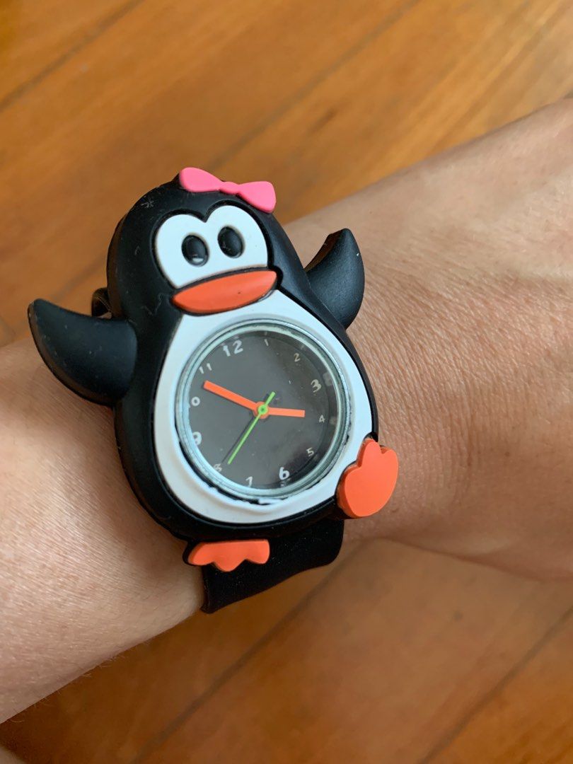 Learn to tell the time. Kids snap on watch