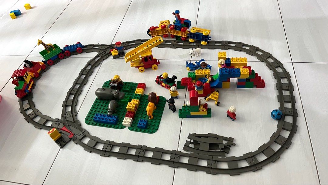 Duplo best sale train sets