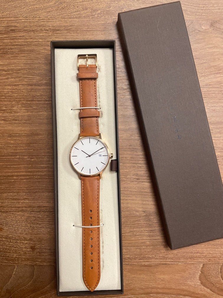 Gold watch sales tan strap
