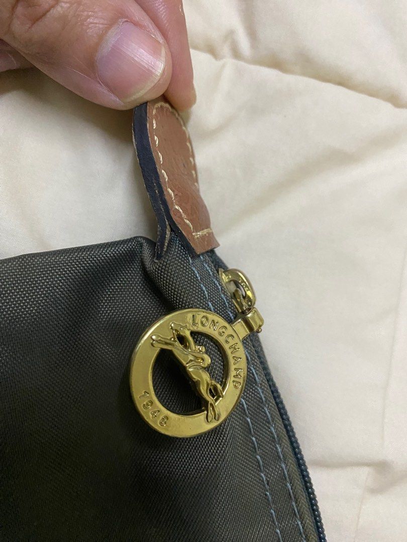 Longcham (Category: Bags & Wallets) located in Kuala Lumpur. Submitted by miya7020 (Listing ID 1248085716, Image 3). Description: .
