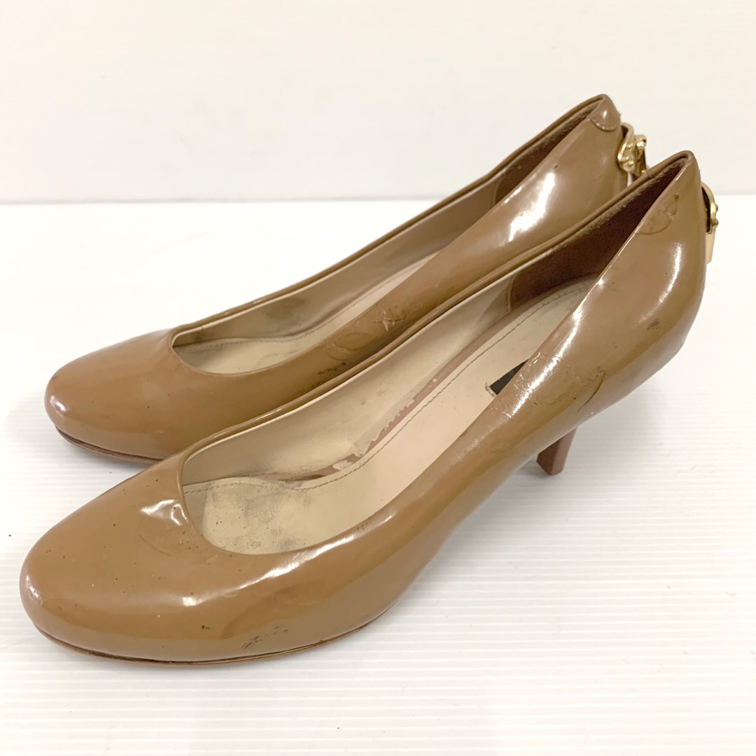 Pre-Owned Louis Vuitton Patent Leather Nude Pumps Size 39 US 8