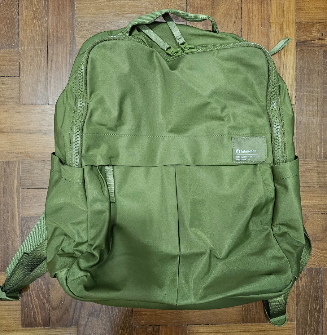 Lululemon Everyday Backpack 2.0 23L, Women's Fashion, Bags & Wallets