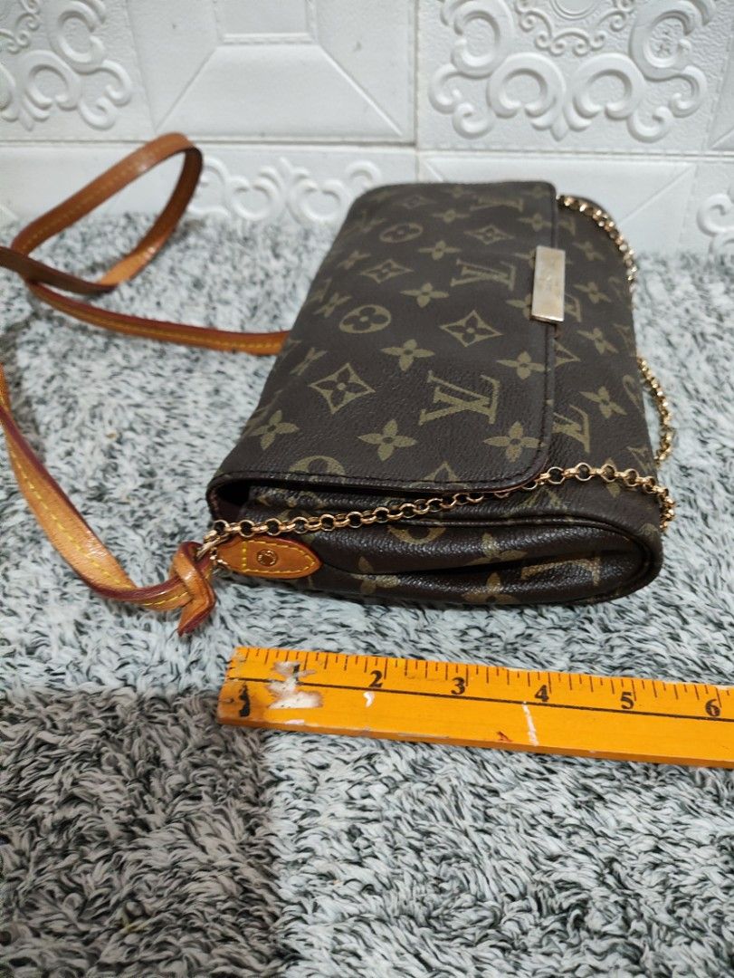 LV FAVORITE MONOGRAM CROSSBODY BAG - TR, Women's Fashion, Bags & Wallets,  Cross-body Bags on Carousell