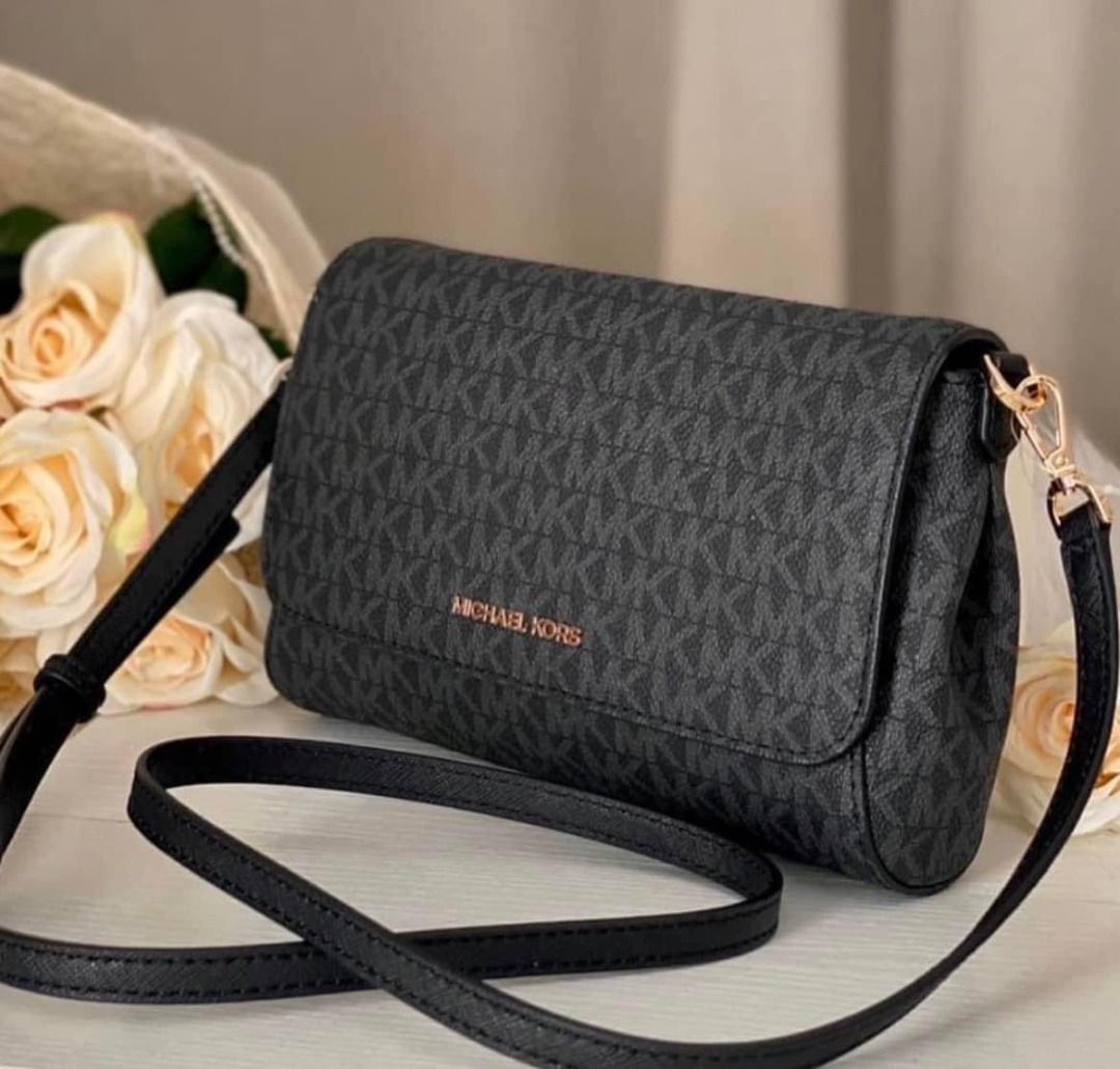 Michael kors medium convertible crossbody clutch store