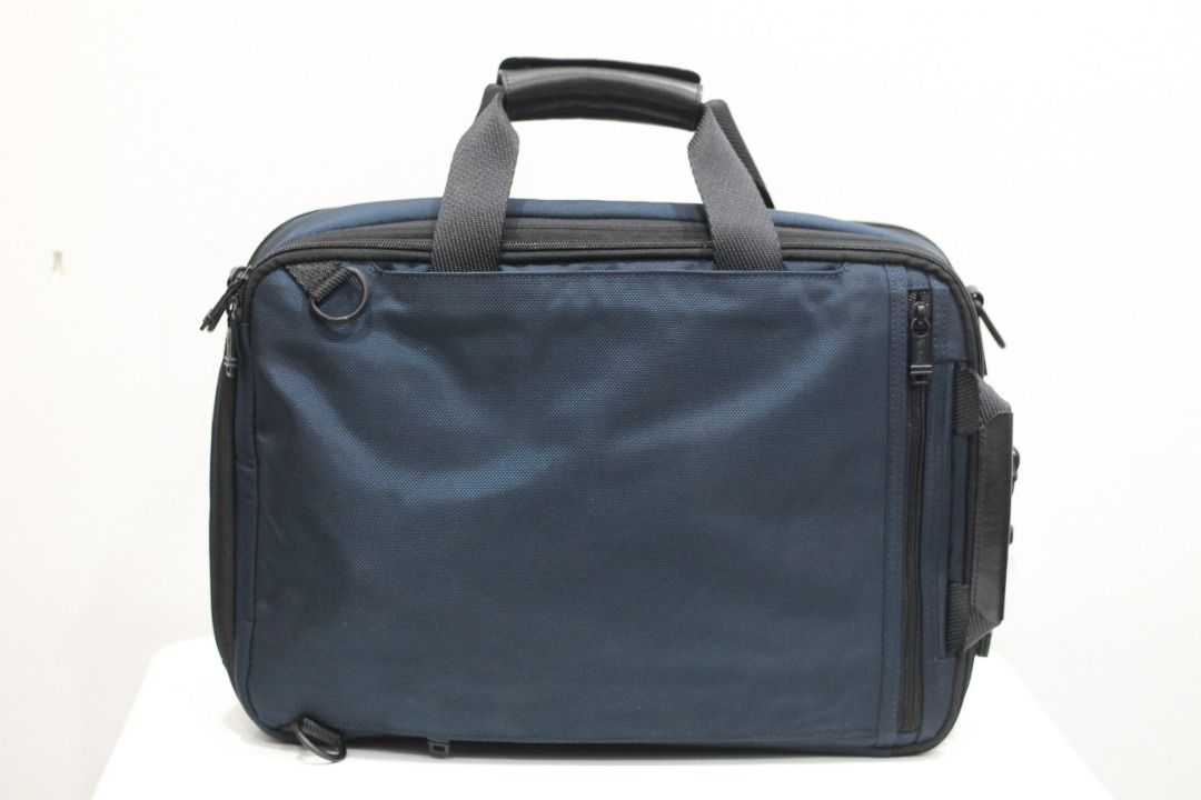 Mountain 3 way brief outlet