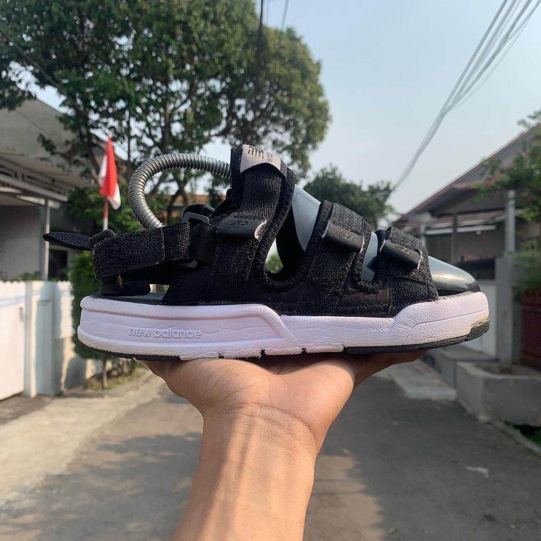 New balance sale caravan sandals philippines