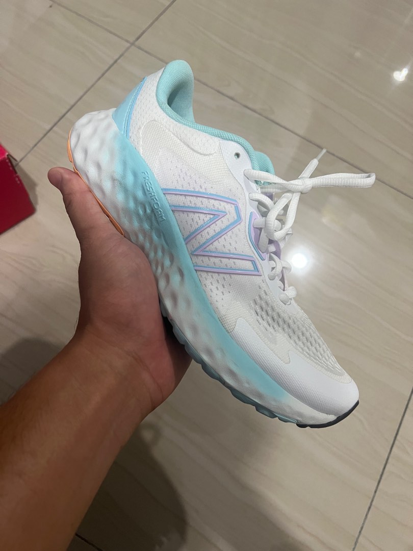 new balance fresh foam evos
