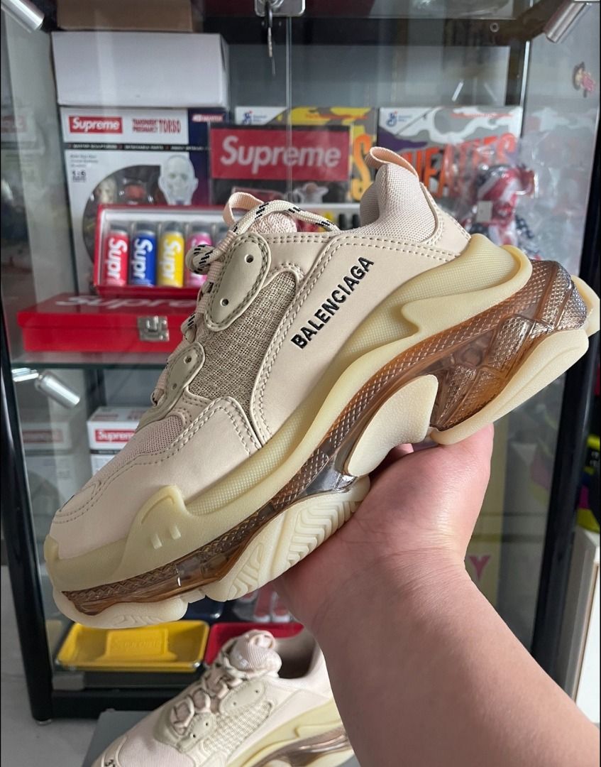 Balenciaga triple s olx outlet